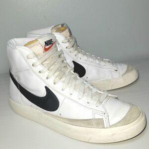 🎀 Nike Blazer Mid 77 Vintage White Black 6.5 W